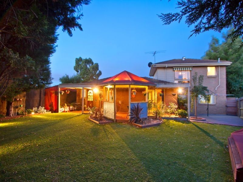 73 Dunsterville Crescent, Frankston VIC 3199
