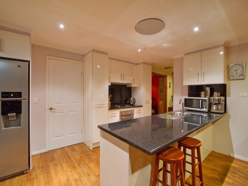 73 Dunsterville Crescent, Frankston VIC 3199