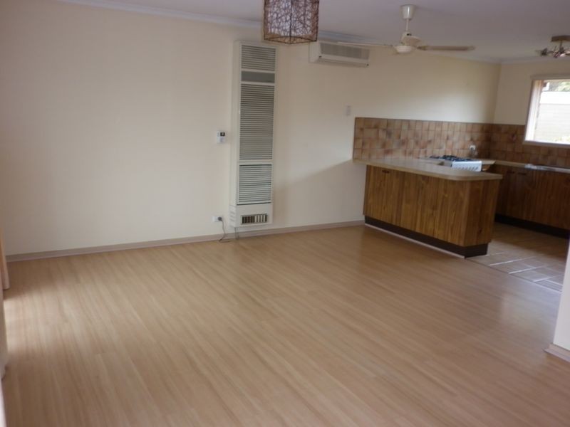 1/6 Wisewould Avenue, Seaford VIC 3198