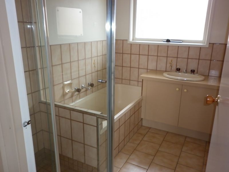 1/6 Wisewould Avenue, Seaford VIC 3198