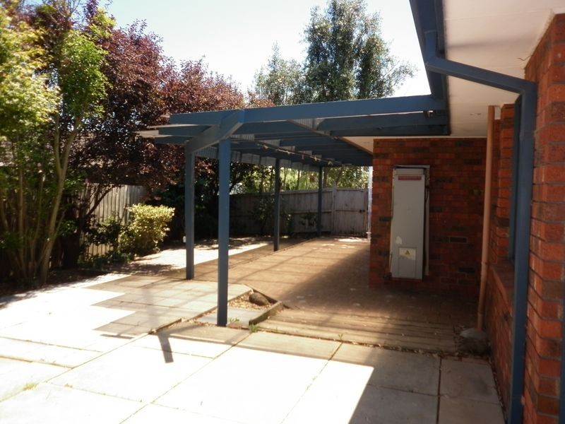 33 Rangeview Drive, Skye VIC 3977