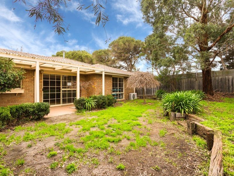 6 Correa Grove, Frankston South VIC 3199