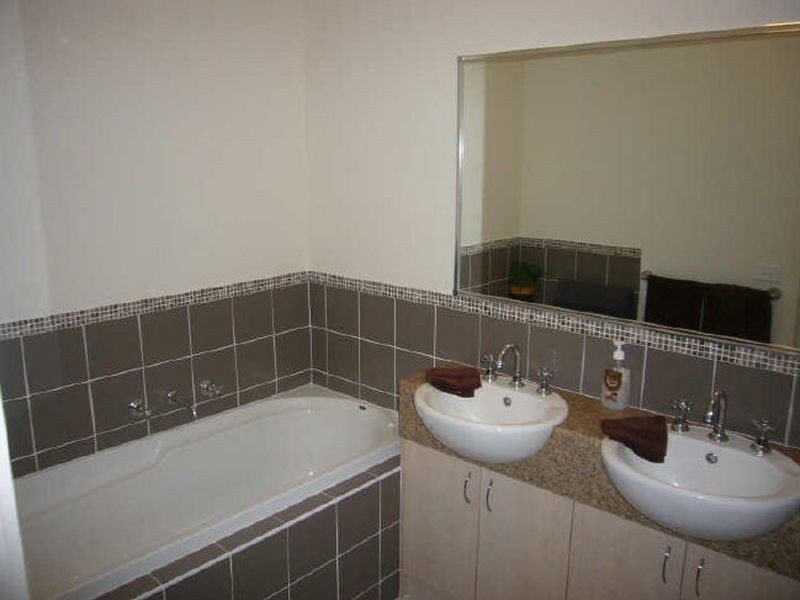 5/8A Mina Court, Carrum Downs VIC 3201