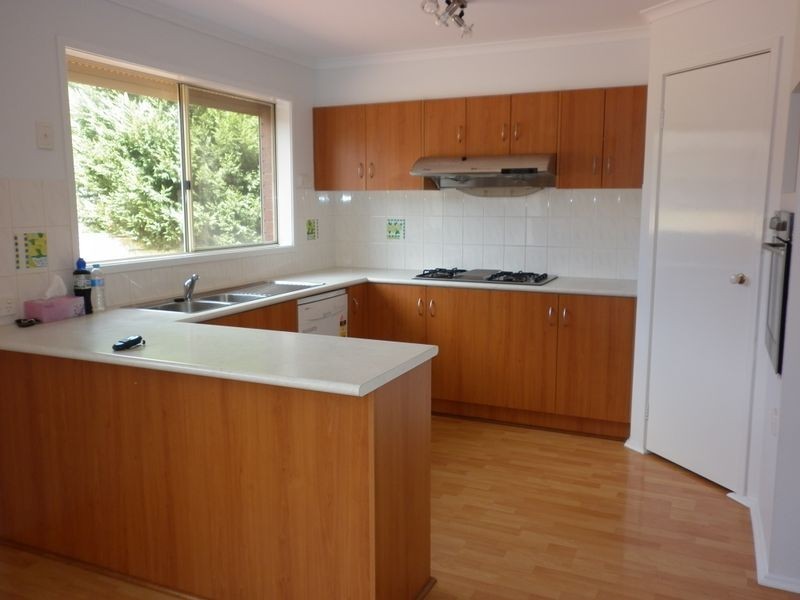 32 Manchester Drive, Skye VIC 3977