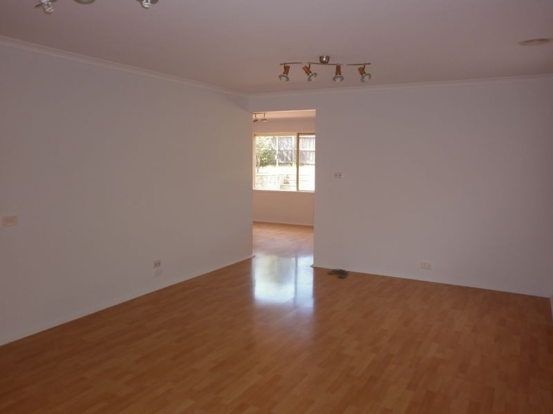 32 Manchester Drive, Skye VIC 3977