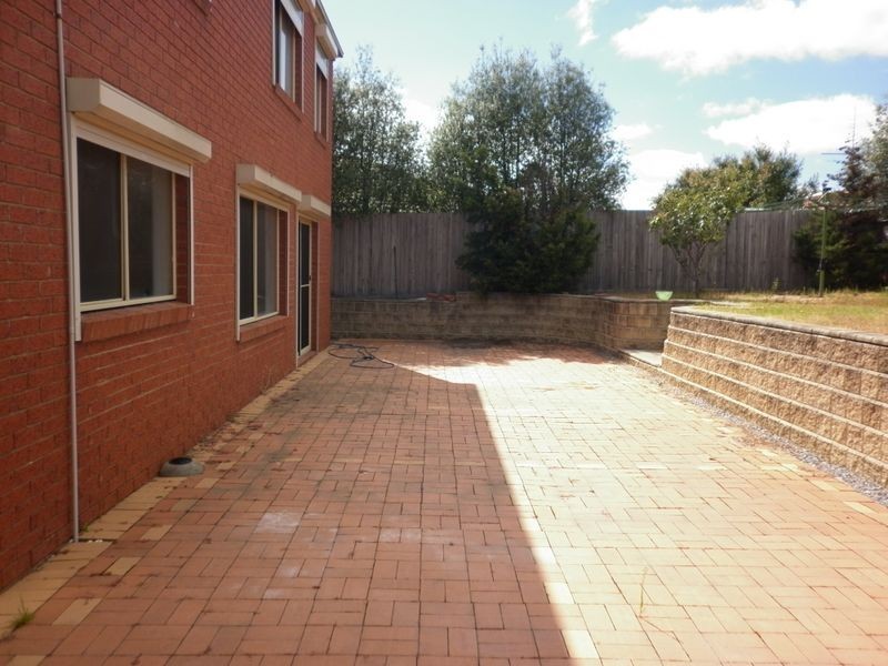 32 Manchester Drive, Skye VIC 3977