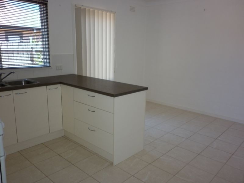 2/50 Petrie Street, Frankston VIC 3199