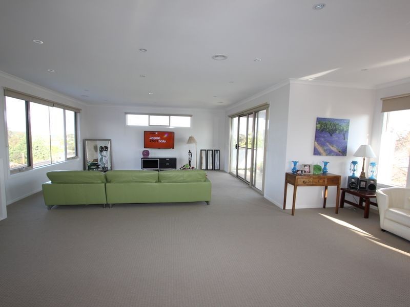 2/35 Nursery Avenue, Frankston VIC 3199