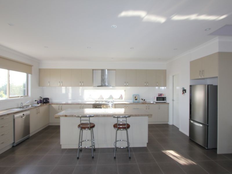 2/35 Nursery Avenue, Frankston VIC 3199