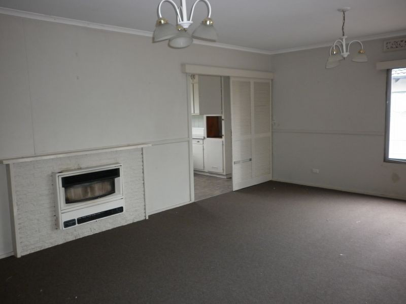 353 Frankston Dandenong Road, Frankston North VIC 3200