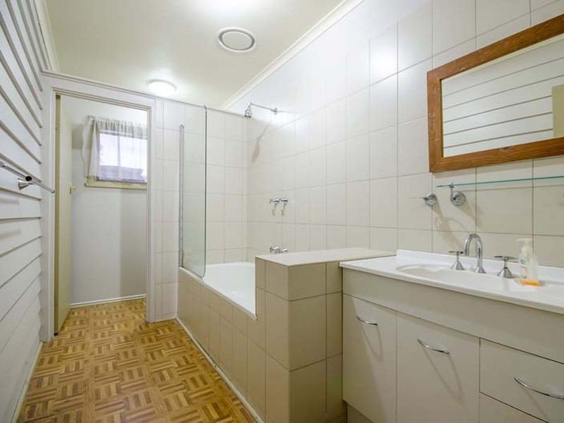 5 The Crest, Frankston South VIC 3199