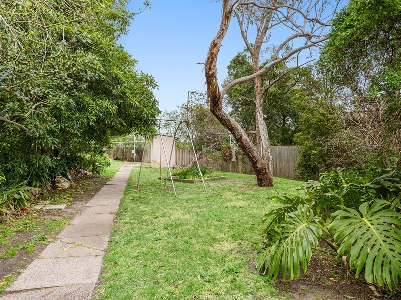 16 Hoadley Avenue, Frankston South VIC 3199