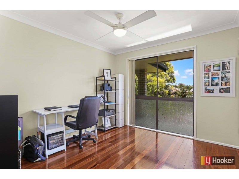 22 Strathford Avenue, Albany Creek QLD 4035