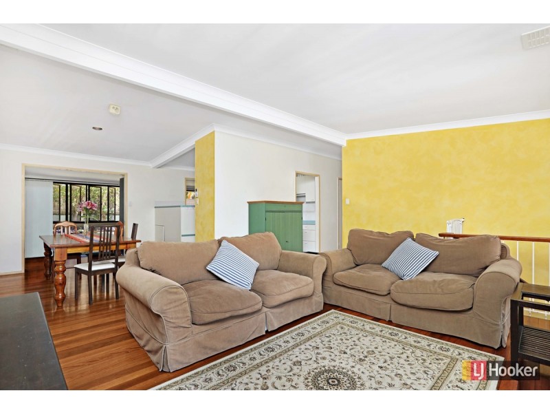 28 Warana Street, The Gap QLD 4061