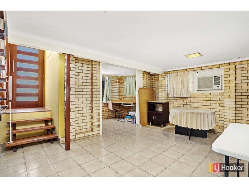 28 Warana Street, The Gap QLD 4061