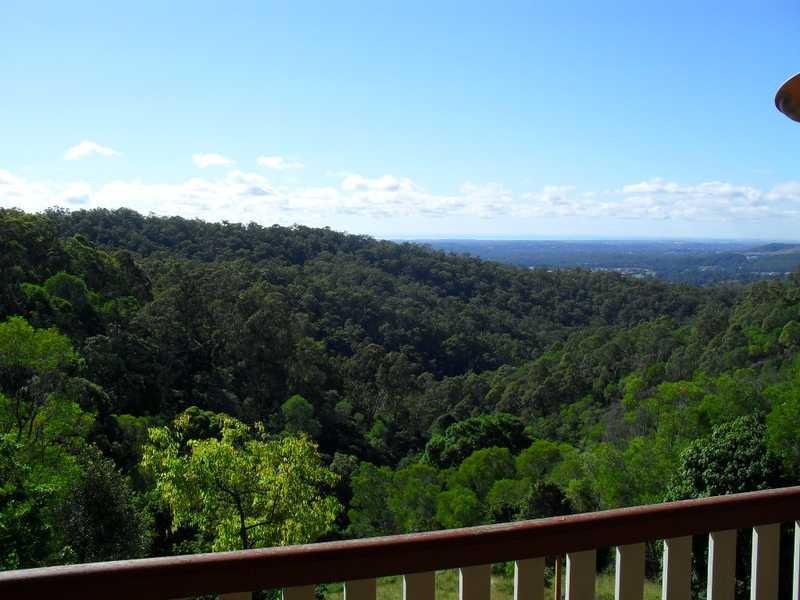 Camp Mountain QLD 4520