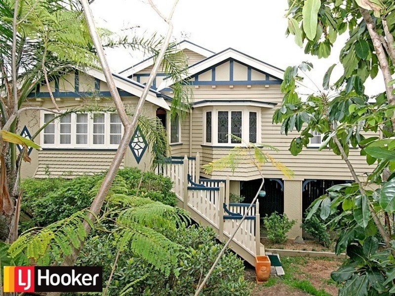 455 Waterworks Road, Ashgrove QLD 4060