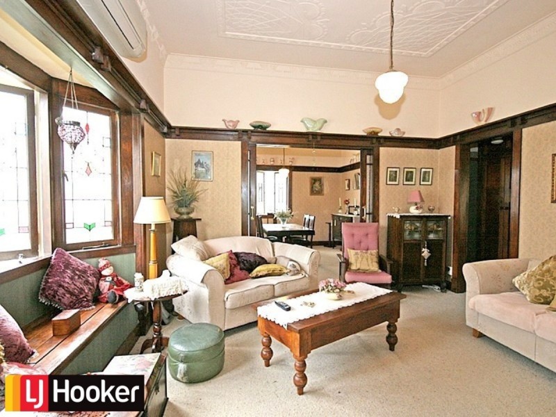 455 Waterworks Road, Ashgrove QLD 4060