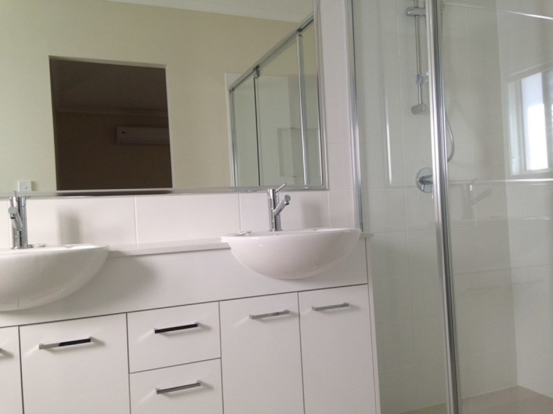 9 Flagstaff Place, Upper Kedron QLD 4055