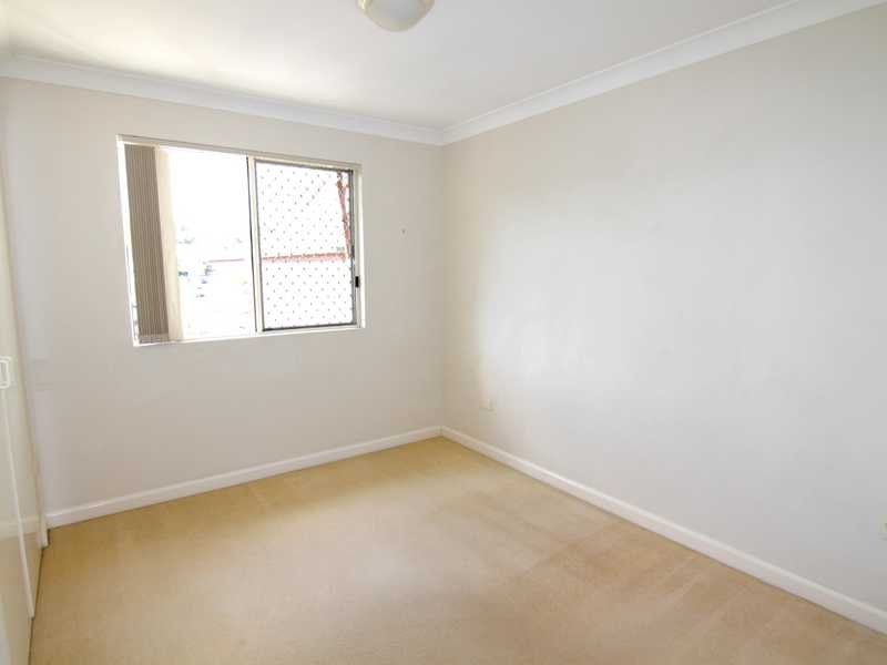 6/1 Hillsdon Road, Taringa QLD 4068