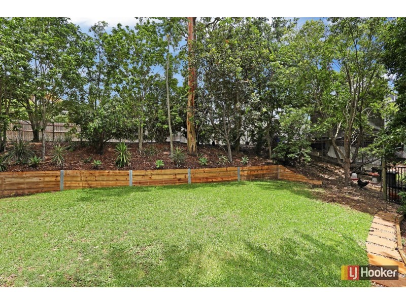 72 Hutton Road, Ferny Hills QLD 4055