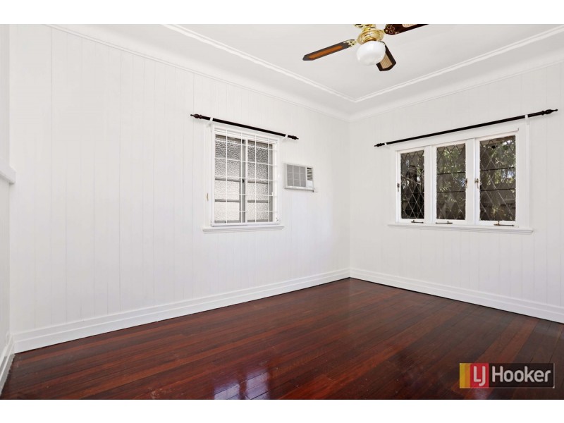 29 Stuartholme Road, Bardon QLD 4065