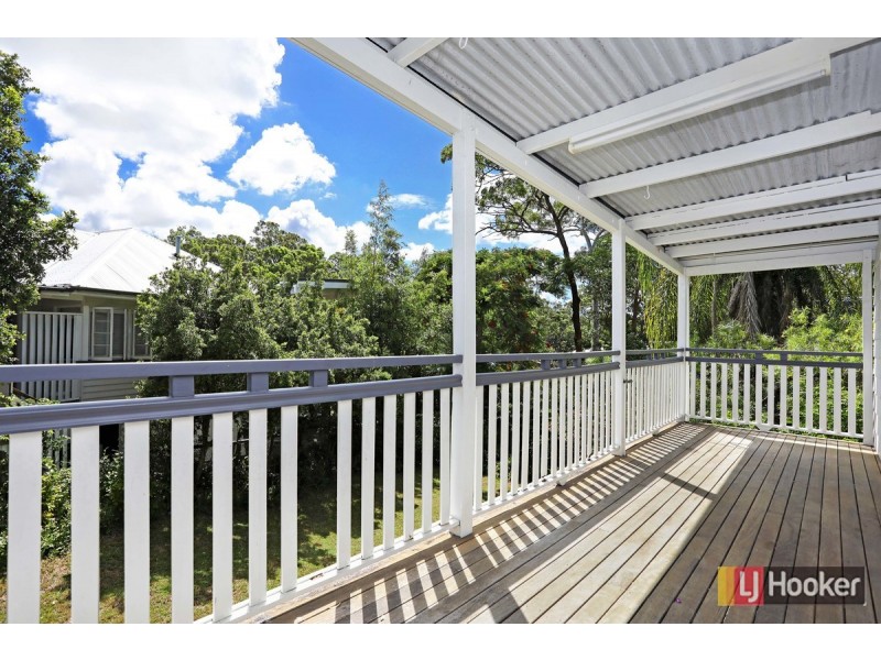 29 Stuartholme Road, Bardon QLD 4065