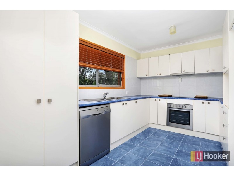 8 Cedarhurst Street, The Gap QLD 4061