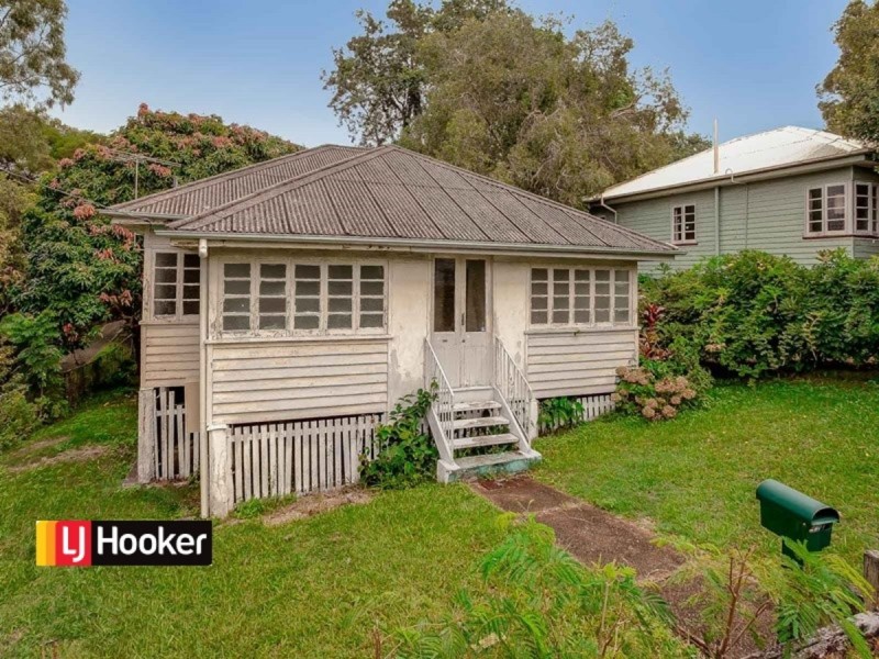 12 Tay Street, Ashgrove QLD 4060