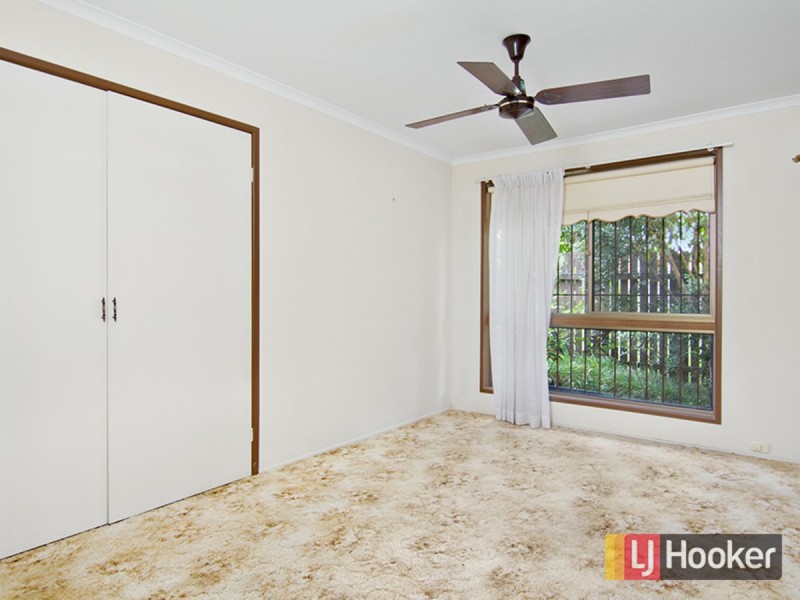 19 Dulzura Street, The Gap QLD 4061