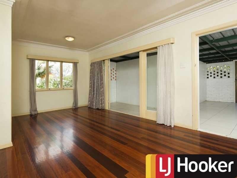 649 Waterworks Road, Ashgrove QLD 4060