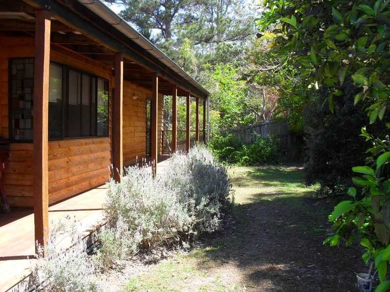 10 Gawalla Street, The Gap QLD 4061