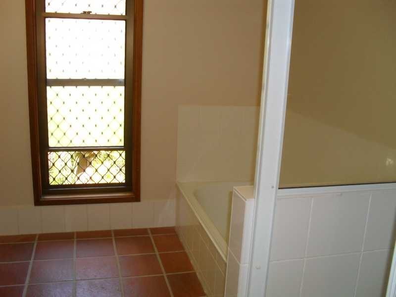 10 Gawalla Street, The Gap QLD 4061