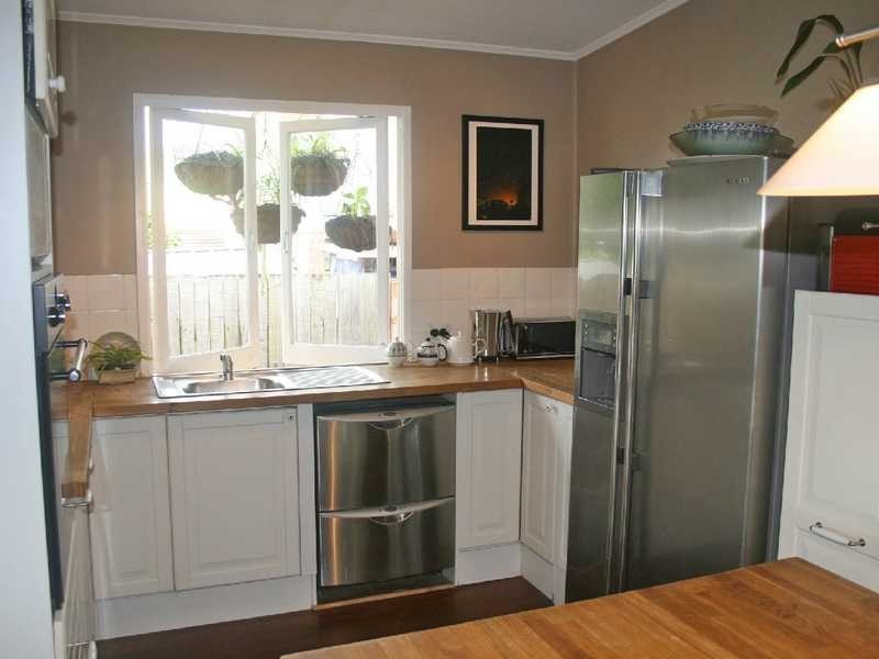 18 Glenbrae Street, The Gap QLD 4061