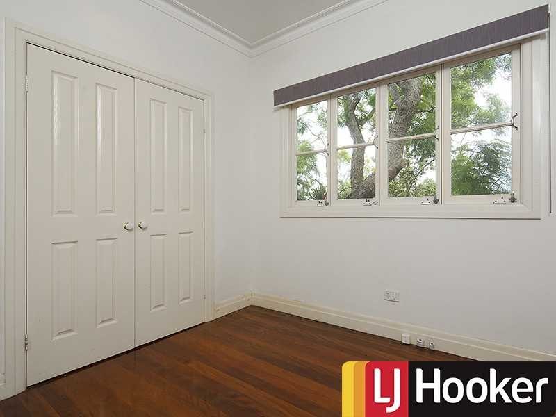 36 Cavell Terrace, Ashgrove QLD 4060