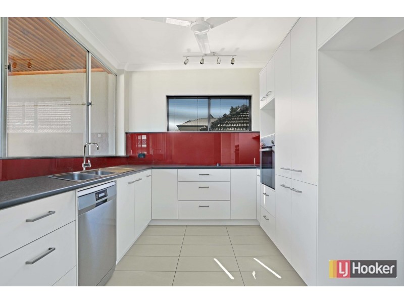 37 Simpsons Road, Bardon QLD 4065