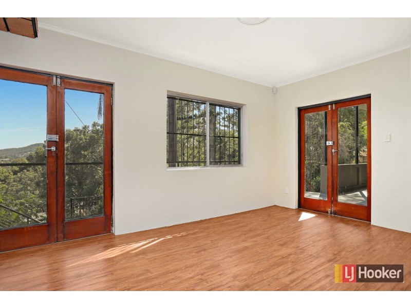 37 Simpsons Road, Bardon QLD 4065