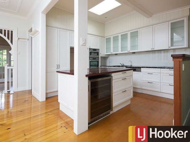 33 Kinkade Avenue, Ashgrove QLD 4060