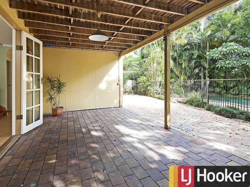 33 Kinkade Avenue, Ashgrove QLD 4060