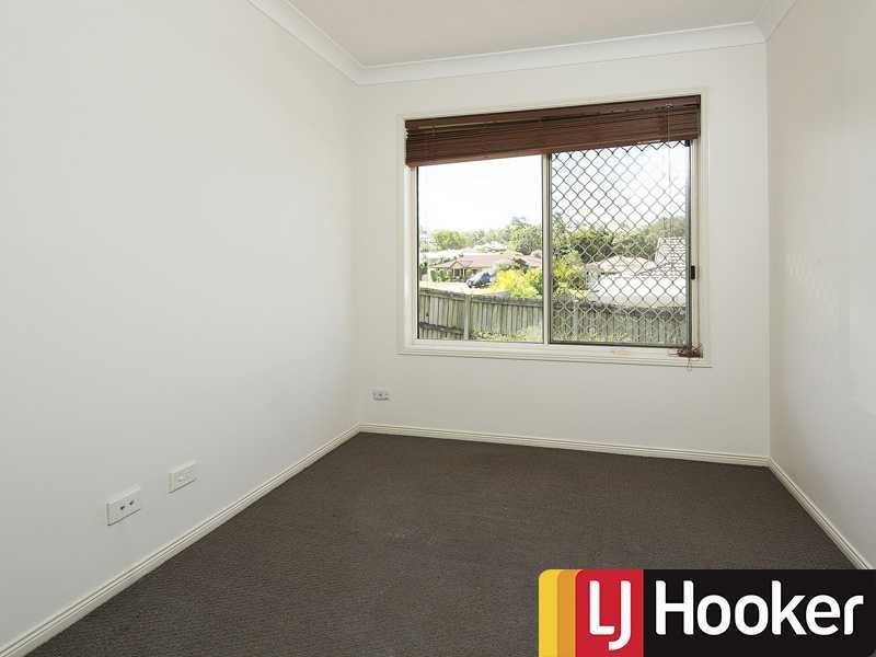 7 Arlington Drive, Arana Hills QLD 4054