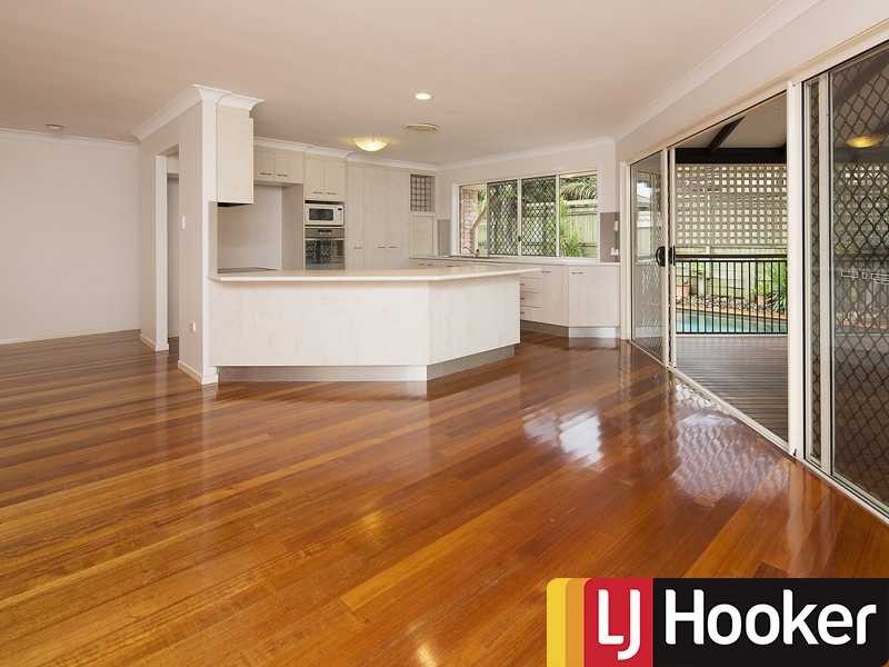 15 Dooley Close, Taigum QLD 4018