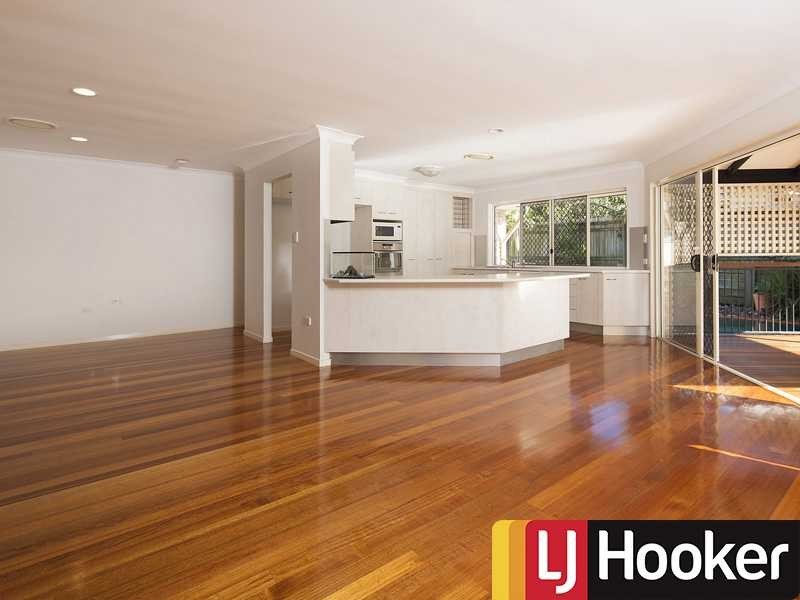15 Dooley Close, Taigum QLD 4018