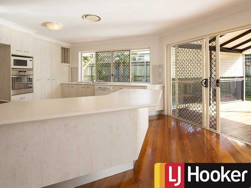 15 Dooley Close, Taigum QLD 4018