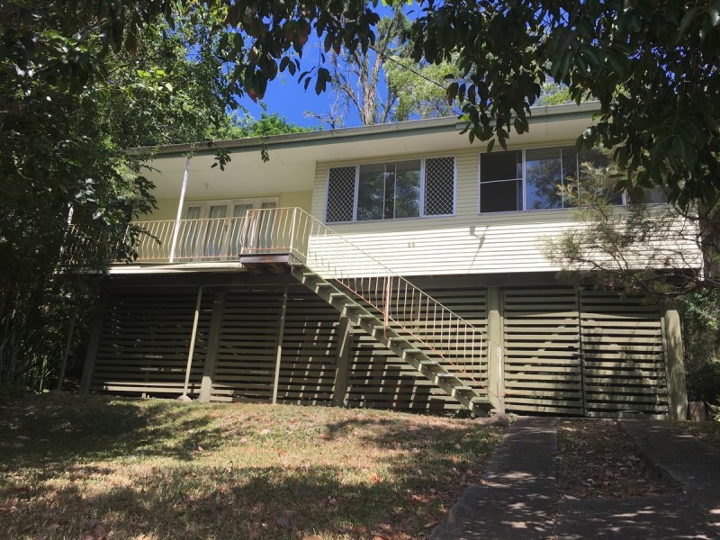 26 Clermont Street, Bardon QLD 4065