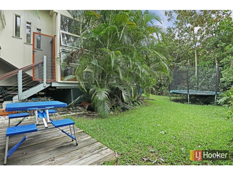 18 Campion Avenue, Bardon QLD 4065