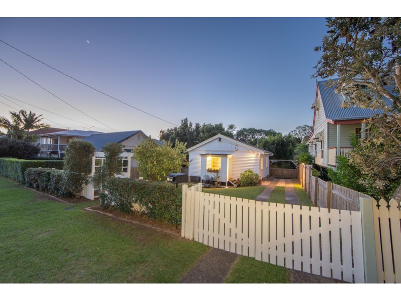 17 Brisbane Street, Ashgrove QLD 4060