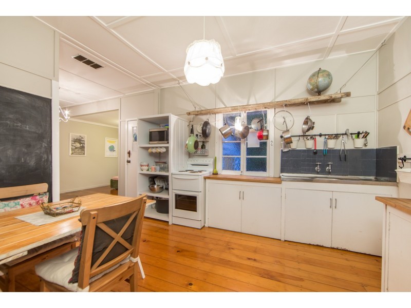 17 Brisbane Street, Ashgrove QLD 4060