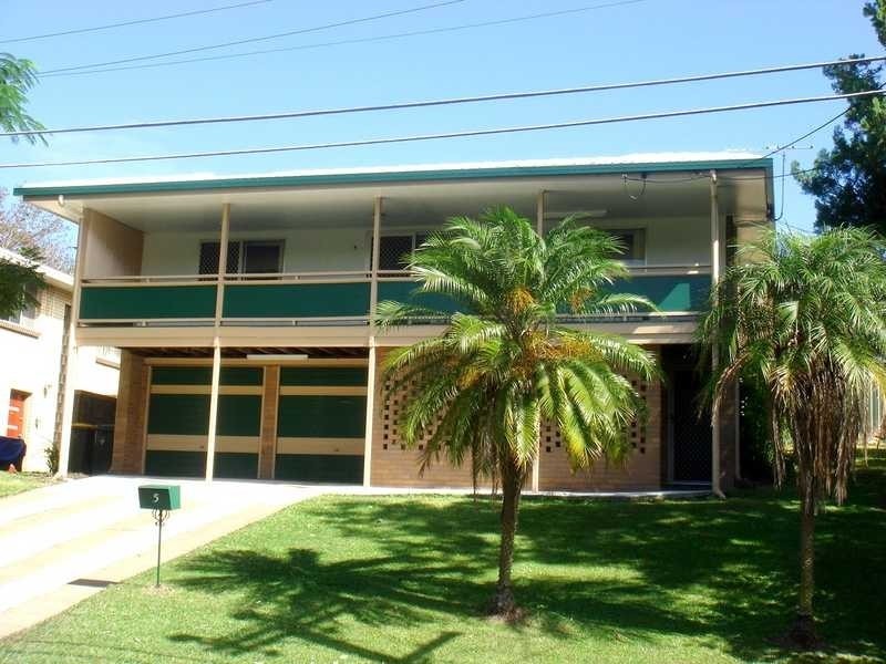 5 Woodside Street, The Gap QLD 4061