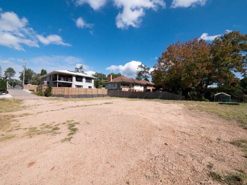 871 Waterworks Road, The Gap QLD 4061