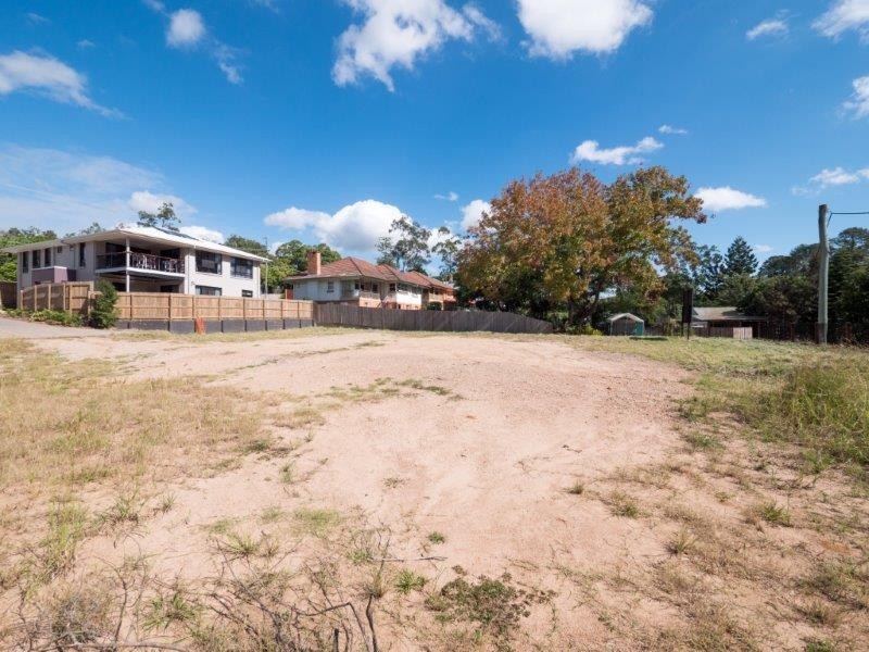 871 Waterworks Road, The Gap QLD 4061